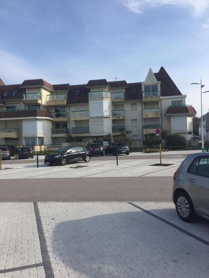 Vue Mer L'Aiglon T2 Balcon Parking Prive Wimereux Exteriör bild